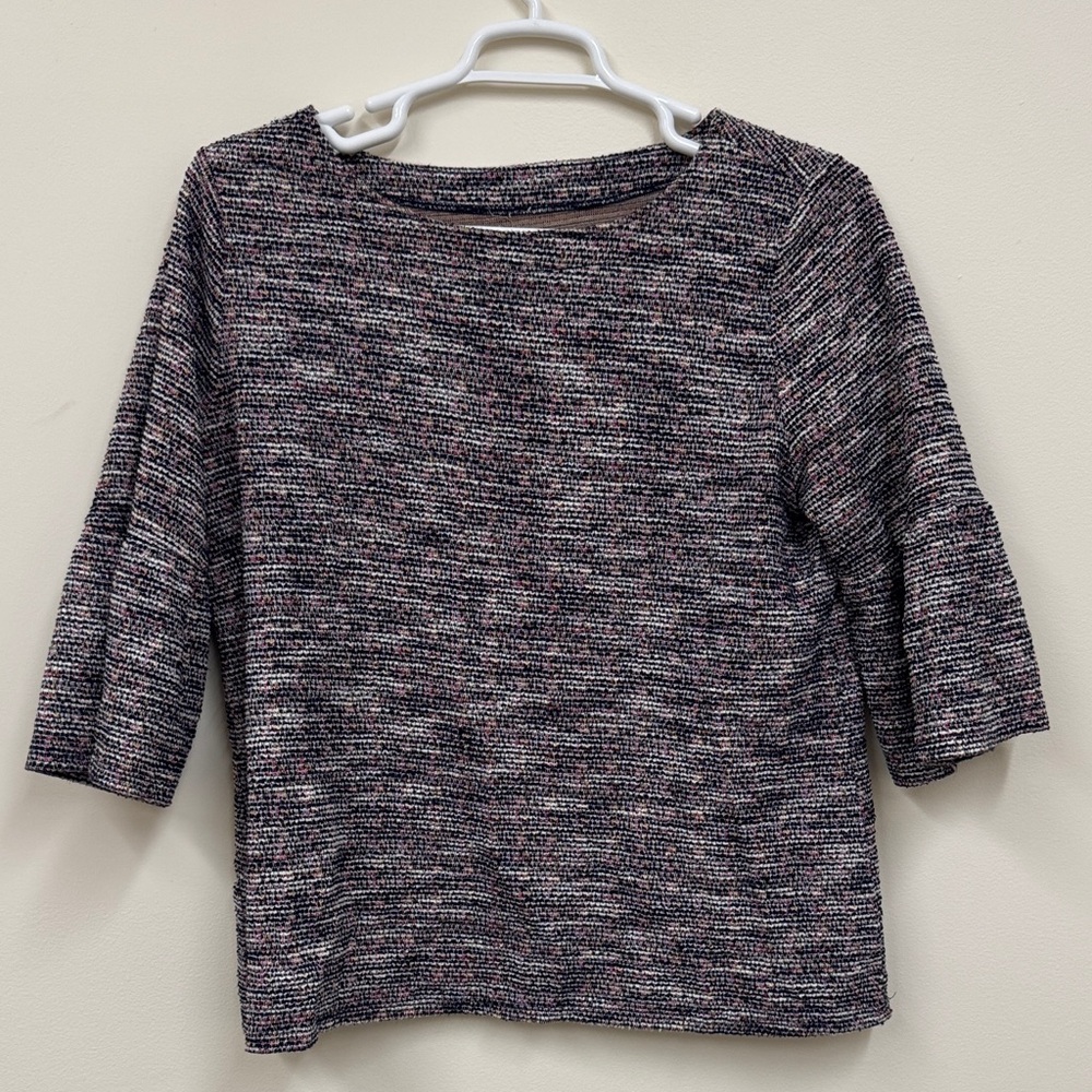 Women's Black and White Knit‎ Top - Picture 2 of 5